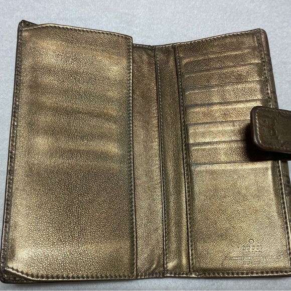 Authentic Gucci gold/bronze wallet made exclusively for Neiman Marcus 1907-2007. - Picture 4 of 5